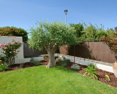 3-bedroom villa with private pool and AC Hotels in Tarascon