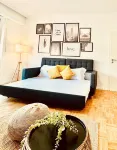 Elegant one bedroom w private terrace