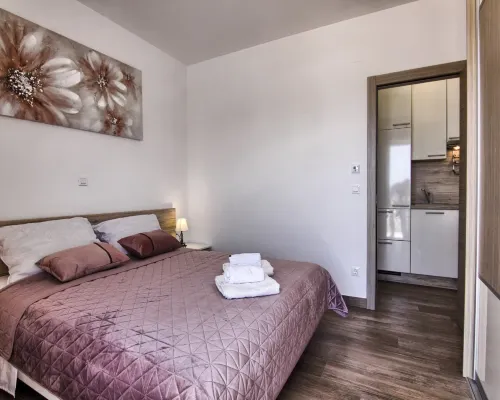 Apartments Victoria Hotels in Pakostane
