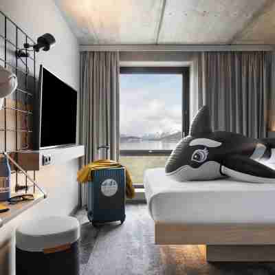 Moxy Tromso Rooms