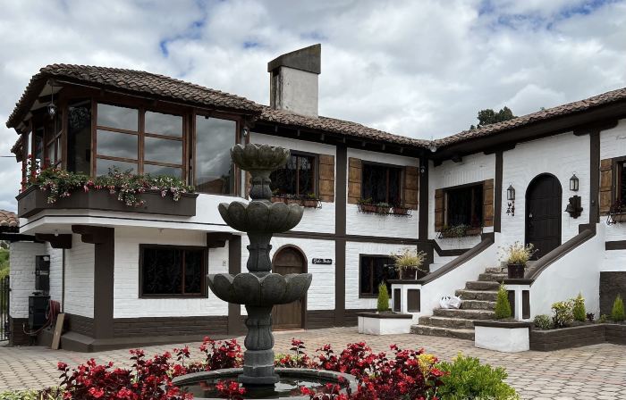 Hacienda Santa Ana Lodging