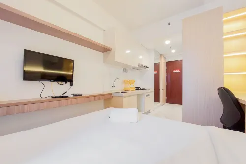 Comfy Studio Room at 31St Floor Sky House BSD Apartment