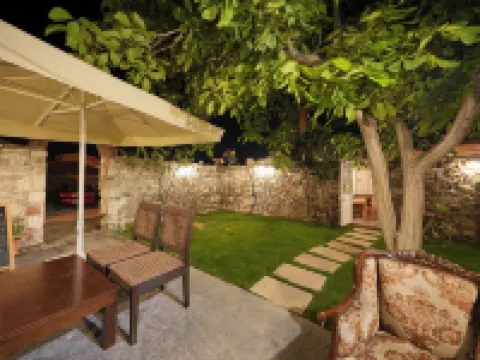 Tetka Konuk Evi Hotels in Ayvalik