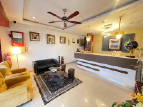 M Three Hotel by SECOMS Hotel di Seri Manjung