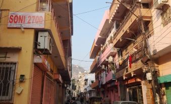 My HomeStay Jaipur Soni 2700