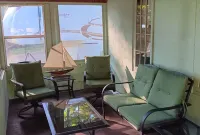 Charming 3 BR Lakefront Cottage - Gateway to Platte Lake & Sleeping Bear Dunes!