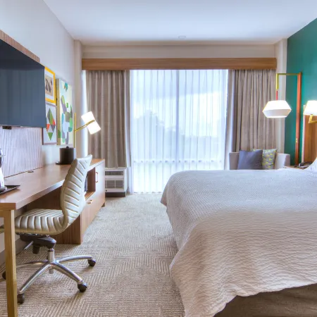 Holiday Inn GAINESVILLE-UNIVERSITY CTR by IHG