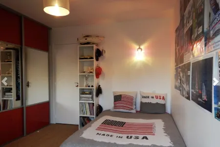 ON THE WATER, 180° VIEW Отели в г. Бадан