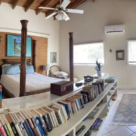 Island Country Retreat  with  Expansive Ocean Views ~ Private Pool
