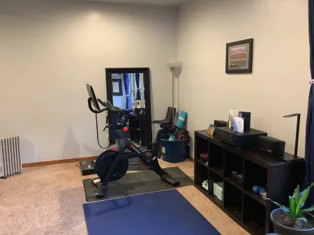 You are invited to enjoy the Land of Enchantment and a stay at Casa Sapien! Отели рядом с достопримечательностью «Альбукерке Ботаникал Гарден»