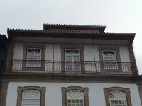 Apartamento na Praça Dom Duarte, 3º Andar com Varanda Hotels in 
