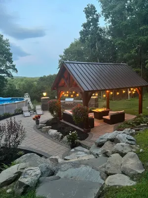 Enjoy a cozy, quiet spot off the main roads but close to hiking/biking trails! Hotels in Lloyd