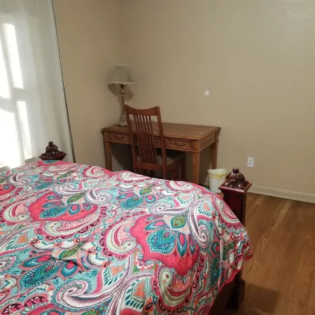 Charming house in quiet SW Reno neighborhood