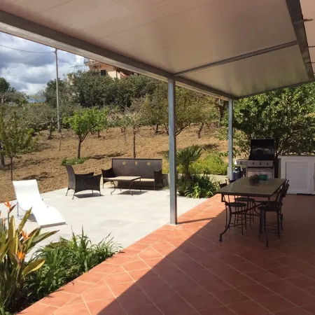 Villa Dali .......... Modern house, panoramic view, pool 16mX3