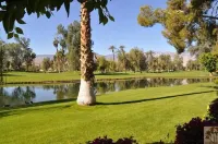 Fantastic Mt Views From this Beautiful Mission Hills Country Club Condo