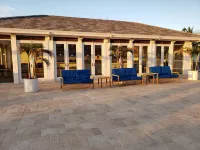 Steps from beach and infinity pool, Golf Cart Optional
