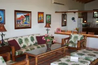 Ocean Views, Short Walk to Beach, Pool - VILLAS CASA LOMA - Suite 301