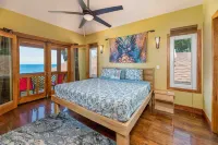 Seaside 3 Bedroom Villa with Pool in First Bight