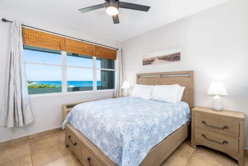 Beautiful Oceanfront  2 bedroom, 2 bath condo Aguada, PR