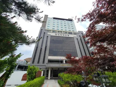 Hyunjin Tourist Hotel