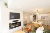 Trappers Delight - golf & bike paradise newly renovated in the Toby Creek Lodge.