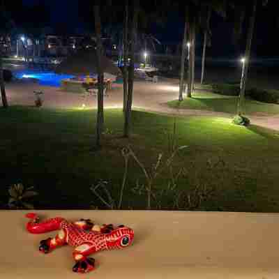 Mazatlán’s Hidden Gem: Beachfront Condo with Golf Access Others