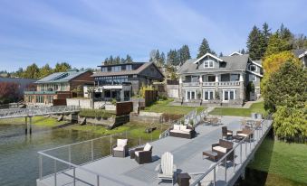 Waterfront Inn