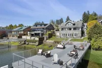 Waterfront Inn Hotels in Gig Harbor