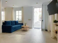 Unique city center studio with carport