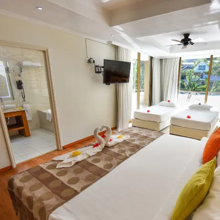 Crown Beach Hotel Seychelles