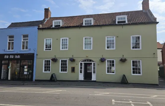 博蒙德十字旅館