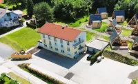 Mountains & Lakes - Chaletdorf & Appartements