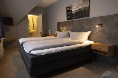Hotel Rendsburg Отели в г. Фокбек