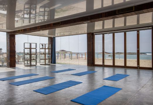 나흐숄림 비치 호텔 전경