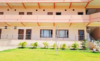 Hotel Riverdell Varanasi
