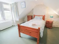 Strathannan Hotels in Moffat