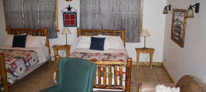 Wapiti Lodge Hotels in Park County