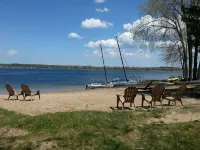 Beach Harbor Resort - Beach