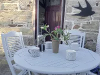 Swift Cottage Hotels in Lanreath