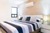 Econosuites Fundidora Отели в г. 