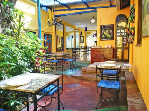 Hotel Casa 69 - 2-Star