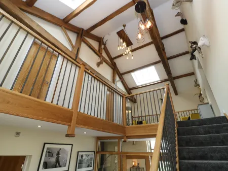 Snave Barn Отели рядом с достопримечательностью «Catgill Farm»