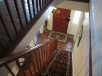 Grand Oak Manor Bed and Breakfast