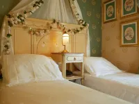 Hotel Pegasus - balcony
