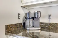 Mobile Townhome Near University of South Alabama! - Bungalows
