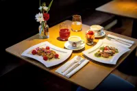 Schlossmühle - Lean Luxury Boutique Hotel - breakfast