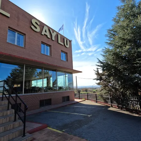 Hotel Saylu Отели рядом с достопримечательностью «Жениль»