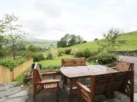 Paddock House Hotels in Parwich