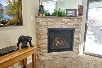 St Anton Wooded View 2-Bedroom Condos with Ski Lockers