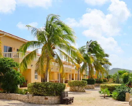 Appartement 8 & 9- Lagun Blou Resort - Curaçao Hotels in Curacao